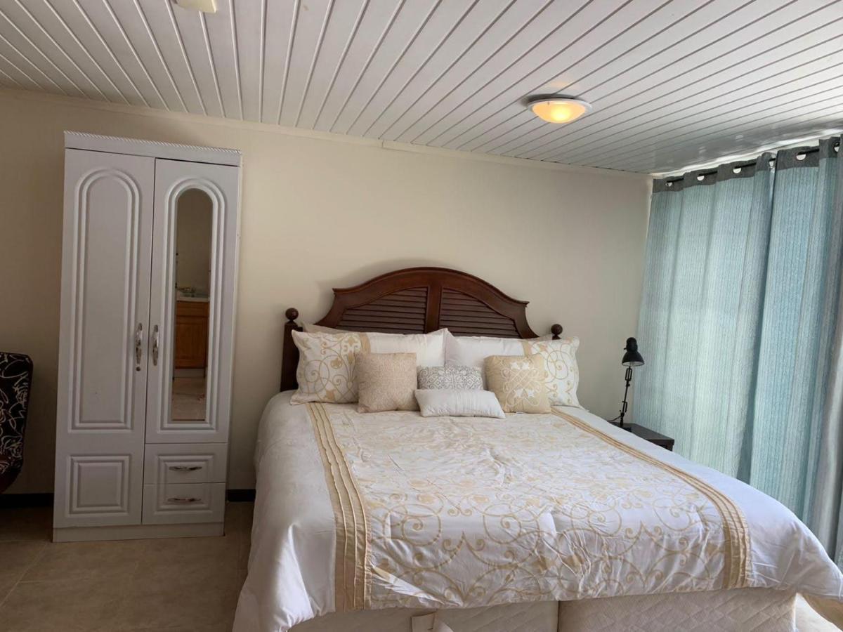 Sandpiper Beach Apartments Παλμ Μπιτς Εξωτερικό φωτογραφία
