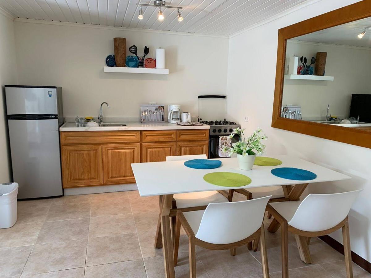 Sandpiper Beach Apartments Παλμ Μπιτς Εξωτερικό φωτογραφία