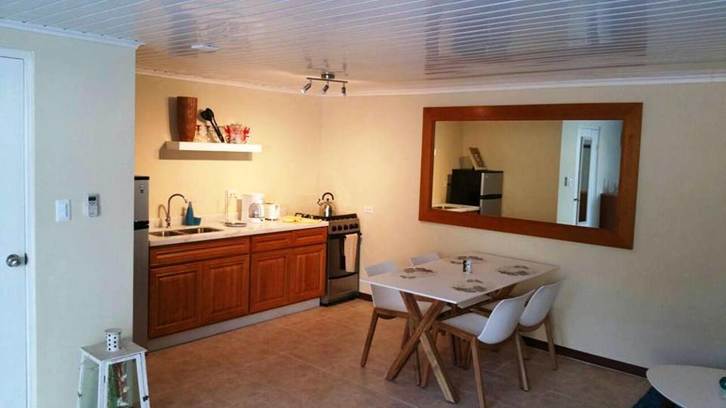 Sandpiper Beach Apartments Παλμ Μπιτς Εξωτερικό φωτογραφία